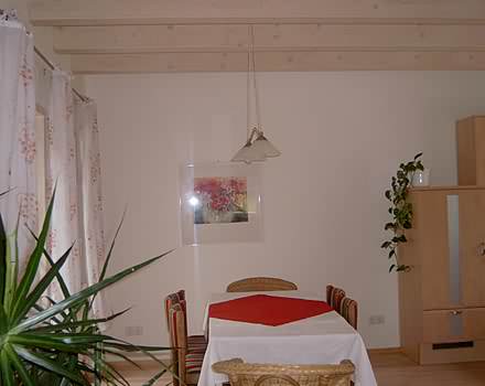 Blick in das Esszimmer